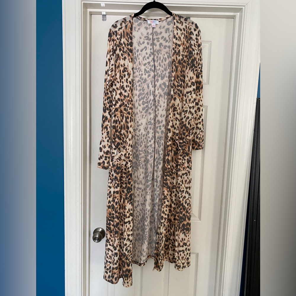 Lularoe leopard print Sarah Duster Cardigan Sweater Size Small